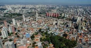 instalação de cerca concertina na Casa Verde