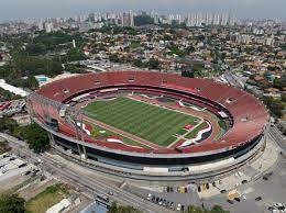 instalação de cerca concertina no Morumbi