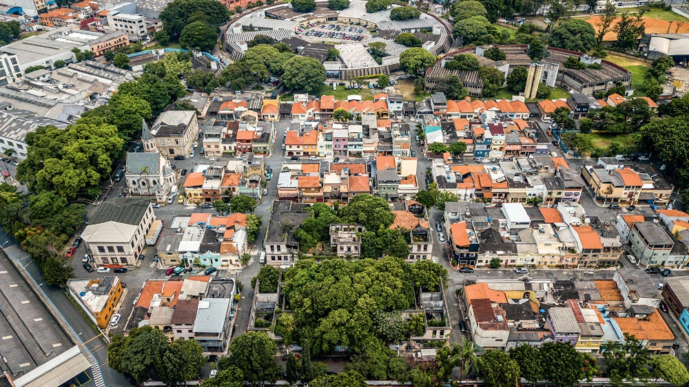 instalação de cerca concertina na Vila Maria